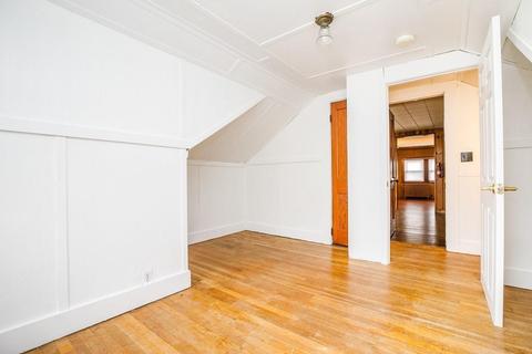 33 Rock Valley Ave, Everett, MA 02149 photo 21