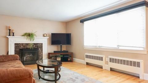 3 Davis St, Walpole, MA 02081 photo 4