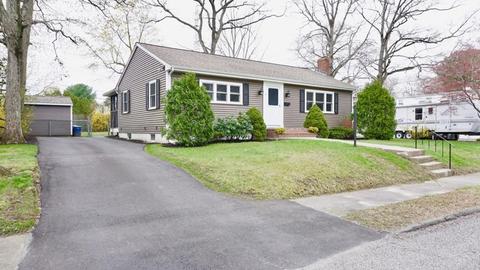 3 Davis St, Walpole, MA 02081 photo 1