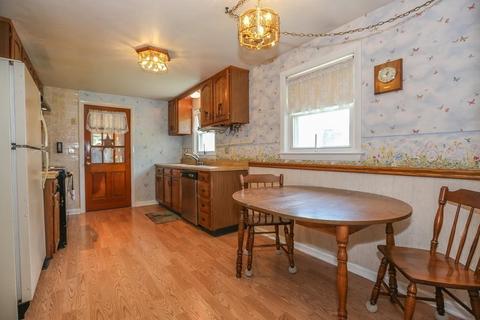 33 Pond St, Franklin, MA 02038 photo 7