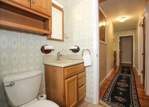 33 Pond St, Franklin, MA 02038 photo 21