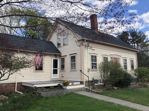 83 Centre St, Danvers, MA 01923 photo 2