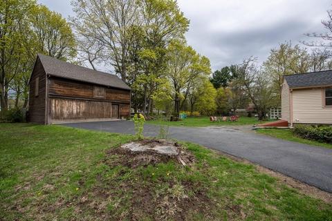 83 Centre St, Danvers, MA 01923 photo 6