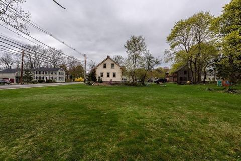 83 Centre St, Danvers, MA 01923 photo 5