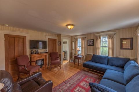 83 Centre St, Danvers, MA 01923 photo 11