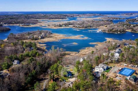 7 King Philip Rd, Gloucester, MA 01930 photo 5