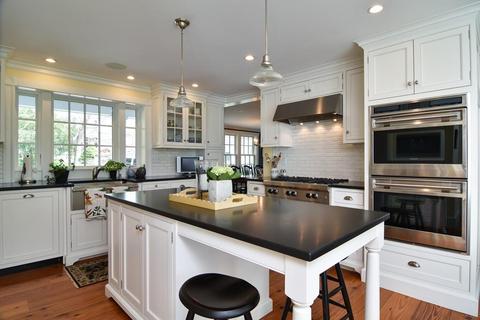 2 Main St, Dover, MA 02030 photo 8