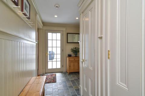 2 Main St, Dover, MA 02030 photo 16