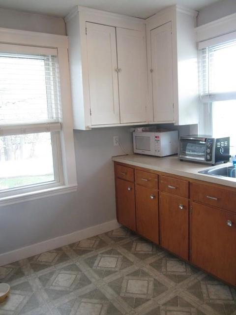 59 Charles St, Reading, MA 01867 photo 3