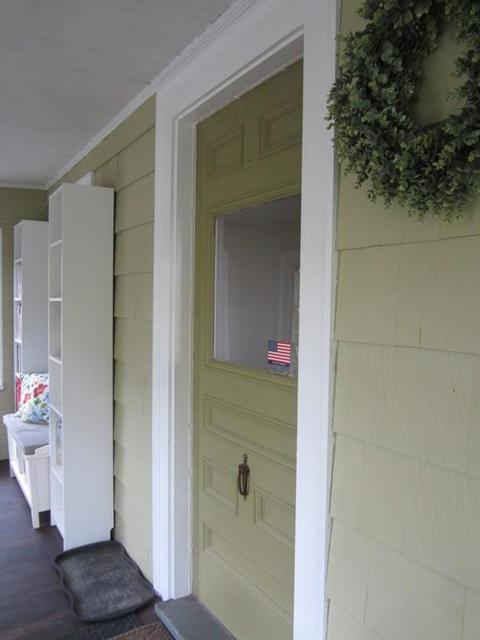 59 Charles St, Reading, MA 01867 photo 2