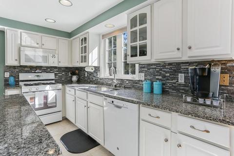 1 Daniel Webster, Bourne, MA 02559 photo 7