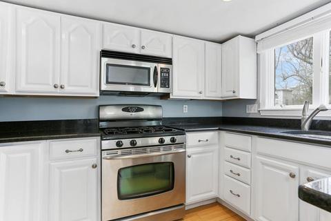 12 Ivy St, Wareham, MA 02571 photo 10