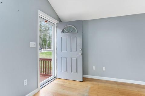 12 Ivy St, Wareham, MA 02571 photo 4
