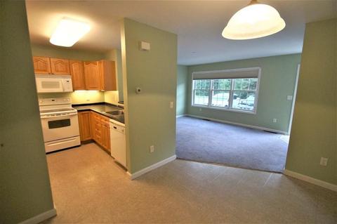 14 Steeple Chase Dr #14, Hampstead, NH 03841 photo 6