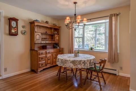 11 Larch Rd, Georgetown, MA 01833 photo 8