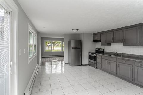 1099 Parker St, Springfield, MA 01129 photo 3