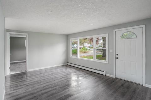 1099 Parker St, Springfield, MA 01129 photo 6