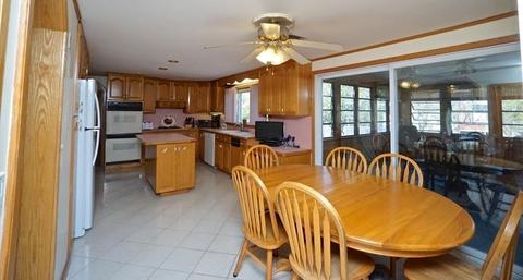 91 Colburn St, Dedham, MA 02026 photo 5