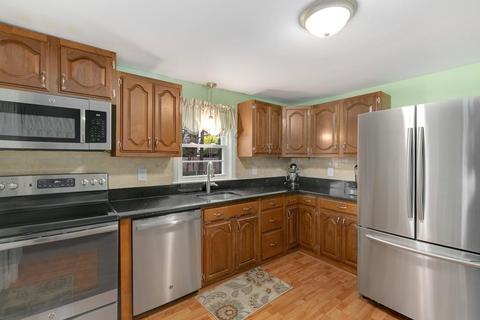 14 Audrea Rd, Framingham, MA 01701 photo 4