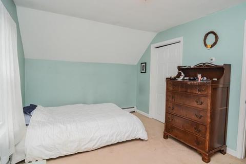 85 Epping St, Lowell, MA 01852 photo 14