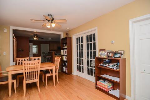 85 Epping St, Lowell, MA 01852 photo 7