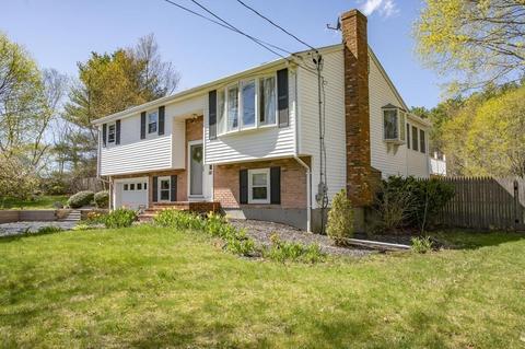 58 White St, Raynham, MA 02767 photo 2