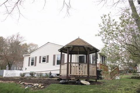 56 Rogerson Ave, Acushnet, MA 02743 photo 17