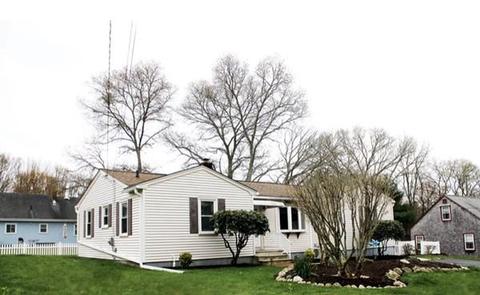 56 Rogerson Ave, Acushnet, MA 02743 photo 1
