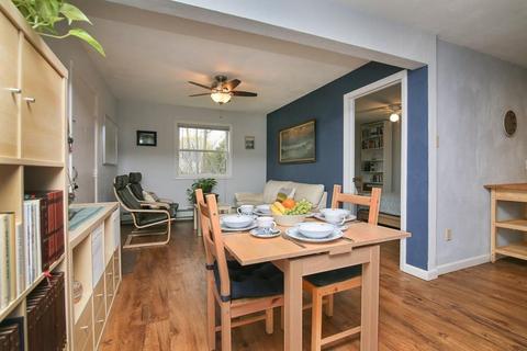 13 Sylvan St #2, Gloucester, MA 01930 photo 9