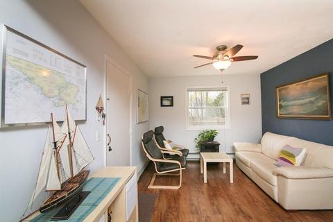 13 Sylvan St #2, Gloucester, MA 01930 photo 11