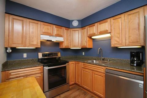 13 Sylvan St #2, Gloucester, MA 01930 photo 5