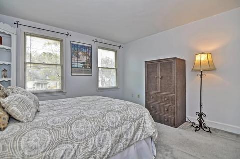 27 Pleasant St, Upton, MA 01568 photo 18