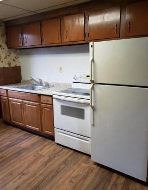 4 Burton Ct, Worcester, MA 01607 photo 3