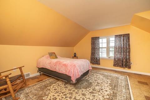86 Hadley St, Springfield, MA 01118 photo 18