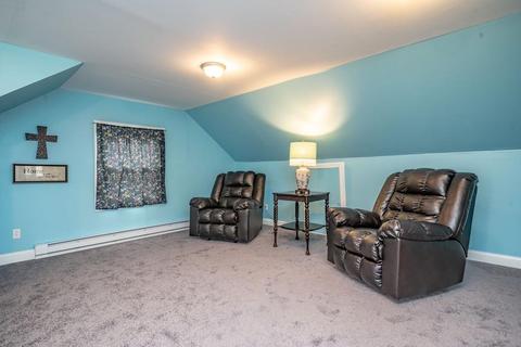 86 Hadley St, Springfield, MA 01118 photo 23