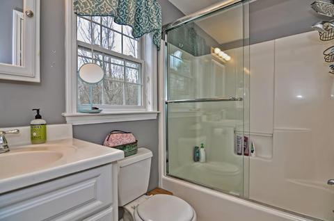 876 Webster St, Hanover, MA 02339 photo 20