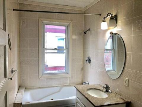 27 Carlisle, Springfield, MA 01109 photo 7