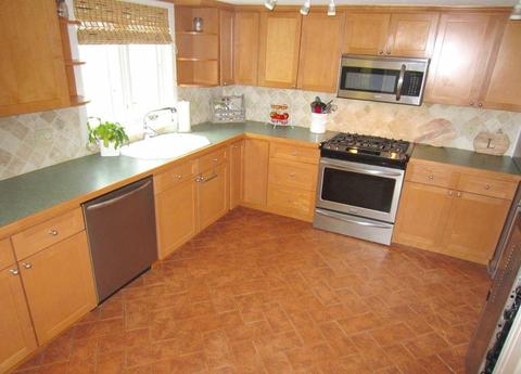 21 Line Rd, Reading, MA 01867 photo 5