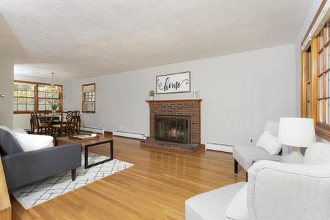 22 Daniel Rd, Wakefield, MA 01880 photo 4
