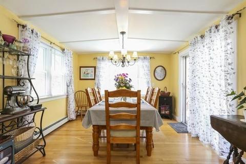 175 Maple St, Attleboro, MA 02703 photo 10