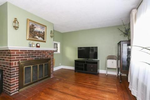 175 Maple St, Attleboro, MA 02703 photo 11