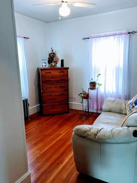 27 Suffolk St, Springfield, MA 01109 photo 14