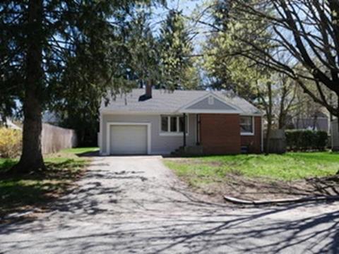 121 Roy St, Springfield, MA 01104 photo 1