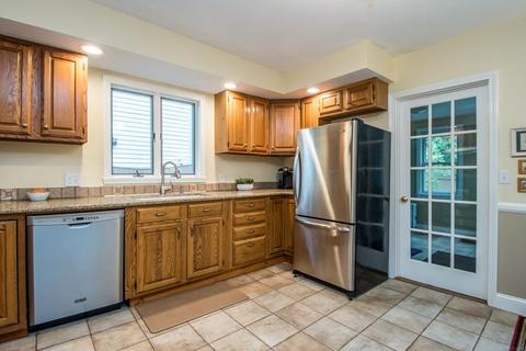13 Maple Ct, Maynard, MA 01754 photo 13