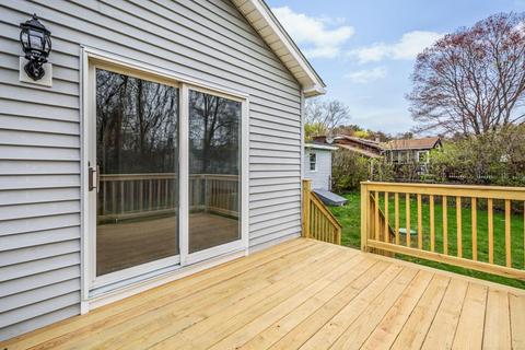 31 Nancy Dr, Webster, MA 01570 photo 17