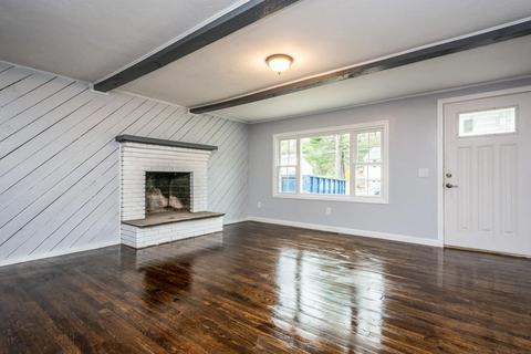 31 Nancy Dr, Webster, MA 01570 photo 2