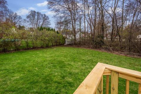 31 Nancy Dr, Webster, MA 01570 photo 18