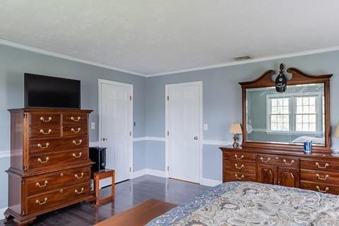 10 Hazel Ct, Braintree, MA 02184 photo 10