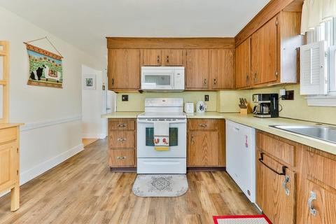 54 Holmes Rd, Dedham, MA 02026 photo 12