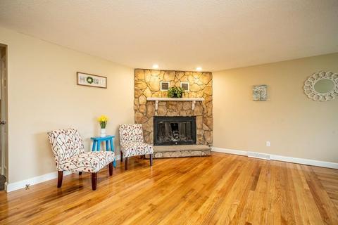 71 Gail St, Springfield, MA 01108 photo 7